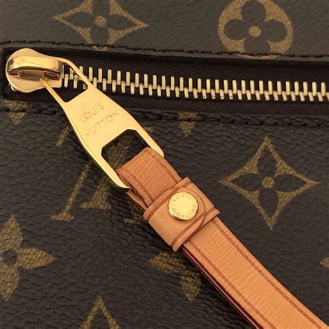 fake authentic louis vuitton zipper pull